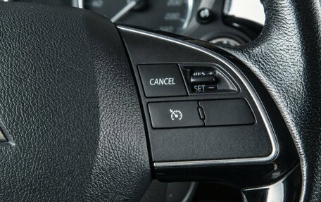 Mitsubishi Outlander III рестайлинг 3, 2017 год, 2 249 000 рублей, 14 фотография