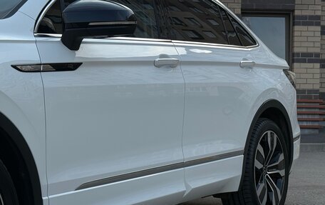 Volkswagen Tiguan II, 2020 год, 4 000 000 рублей, 10 фотография