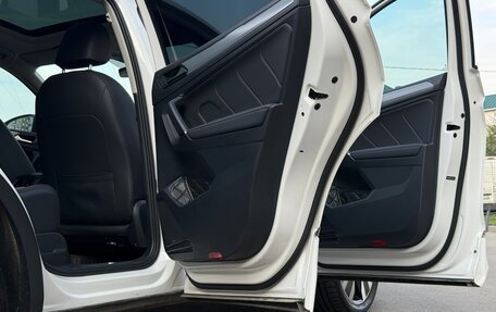 Volkswagen Tiguan II, 2020 год, 4 000 000 рублей, 13 фотография