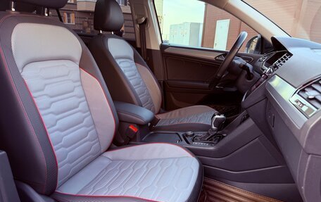 Volkswagen Tiguan II, 2020 год, 4 000 000 рублей, 20 фотография