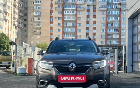 Renault Sandero II рестайлинг, 2021 год, 1 349 000 рублей, 2 фотография