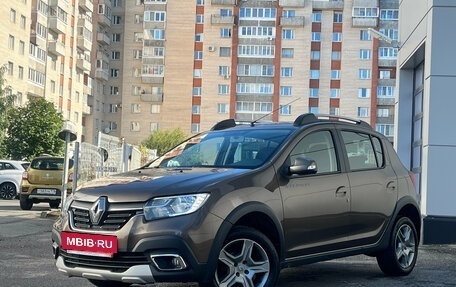 Renault Sandero II рестайлинг, 2021 год, 1 349 000 рублей, 3 фотография