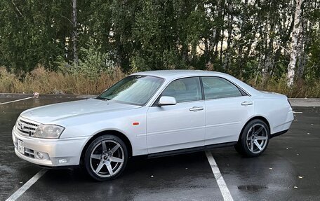 Nissan Gloria XI, 2000 год, 600 000 рублей, 5 фотография