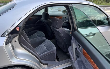Nissan Gloria XI, 2000 год, 600 000 рублей, 11 фотография