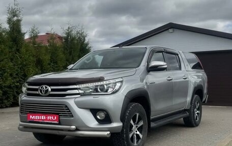 Toyota Hilux VIII, 2015 год, 3 450 000 рублей, 1 фотография