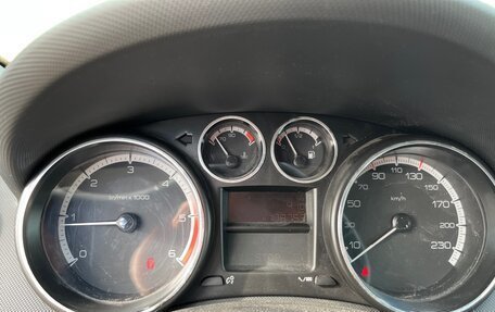 Peugeot 408 I рестайлинг, 2013 год, 570 000 рублей, 8 фотография