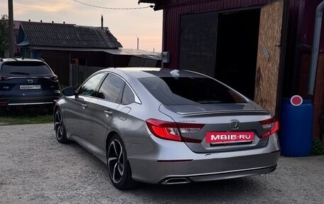 Honda Accord IX рестайлинг, 2019 год, 1 800 000 рублей, 10 фотография
