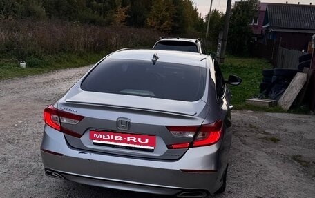Honda Accord IX рестайлинг, 2019 год, 1 800 000 рублей, 9 фотография