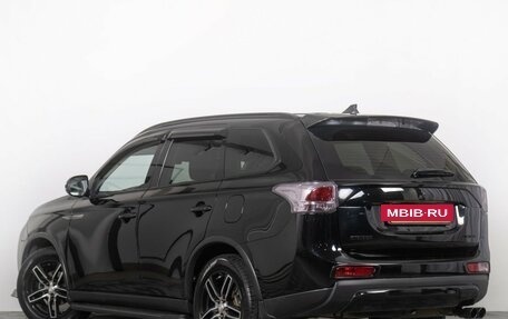 Mitsubishi Outlander III рестайлинг 3, 2014 год, 1 399 000 рублей, 6 фотография