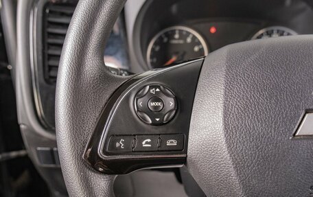 Mitsubishi Outlander III рестайлинг 3, 2014 год, 1 399 000 рублей, 14 фотография