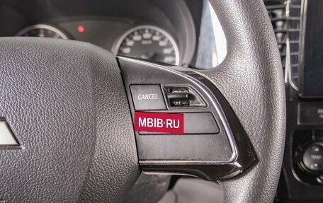 Mitsubishi Outlander III рестайлинг 3, 2014 год, 1 399 000 рублей, 15 фотография