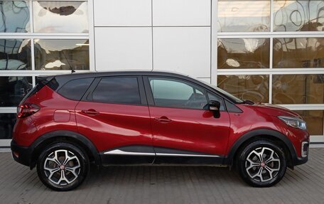 Renault Kaptur I рестайлинг, 2018 год, 1 800 000 рублей, 8 фотография