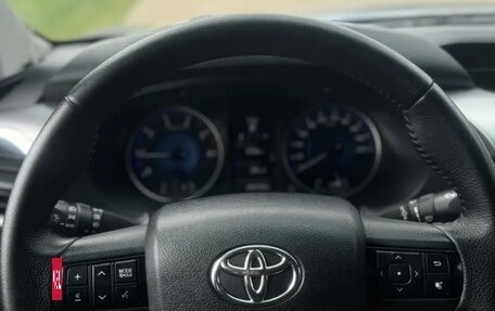 Toyota Hilux VIII, 2015 год, 3 450 000 рублей, 10 фотография