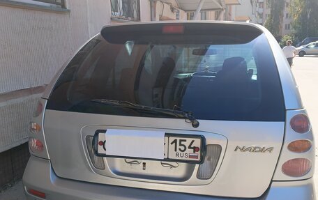 Toyota Nadia, 1999 год, 450 000 рублей, 4 фотография