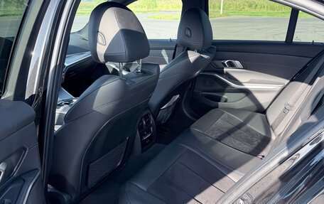 BMW 3 серия, 2022 год, 3 800 000 рублей, 12 фотография