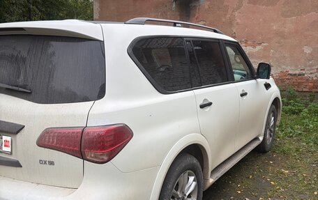 Infiniti QX56, 2011 год, 1 300 000 рублей, 15 фотография
