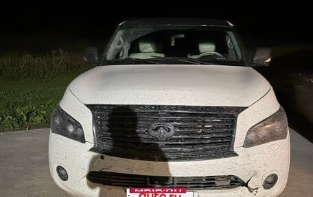 Infiniti QX56, 2011 год, 1 300 000 рублей, 19 фотография