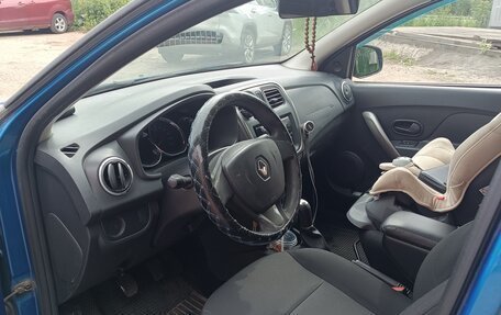 Renault Logan II, 2017 год, 370 000 рублей, 5 фотография