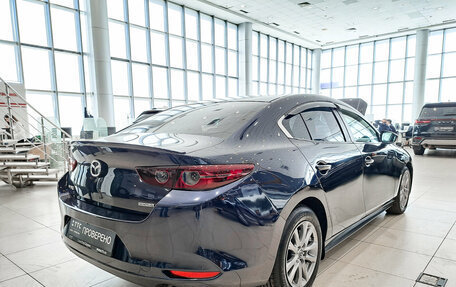 Mazda 3, 2021 год, 1 970 000 рублей, 9 фотография