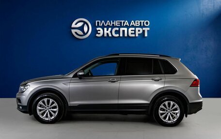 Volkswagen Tiguan II, 2019 год, 2 800 000 рублей, 2 фотография