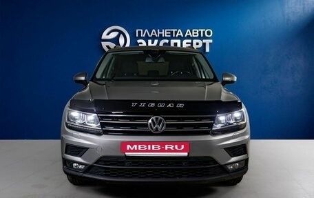 Volkswagen Tiguan II, 2019 год, 2 800 000 рублей, 7 фотография