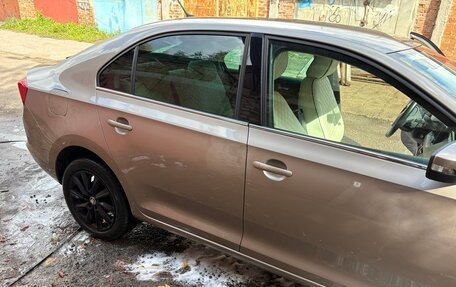 Skoda Rapid II, 2022 год, 2 300 000 рублей, 11 фотография