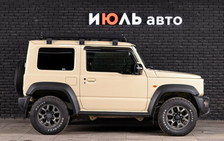 Suzuki Jimny, 2021 год, 2 300 000 рублей, 9 фотография