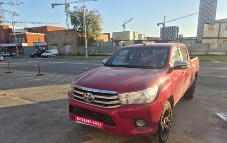 Toyota Hilux VIII, 2017 год, 2 350 000 рублей, 1 фотография