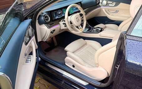 Mercedes-Benz E-Класс, 2017 год, 3 700 000 рублей, 8 фотография