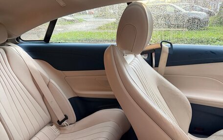 Mercedes-Benz E-Класс, 2017 год, 3 700 000 рублей, 14 фотография