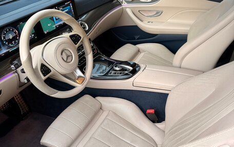 Mercedes-Benz E-Класс, 2017 год, 3 700 000 рублей, 9 фотография
