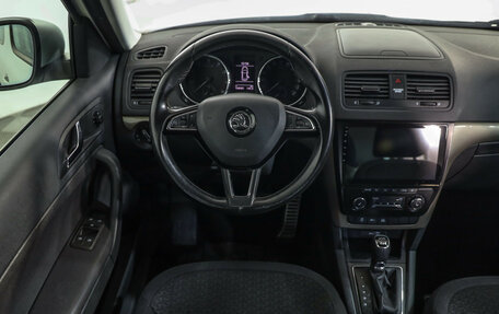 Skoda Yeti I рестайлинг, 2016 год, 999 000 рублей, 11 фотография