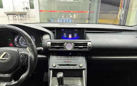 Lexus IS III, 2016 год, 3 941 008 рублей, 13 фотография