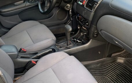 Nissan Almera, 2004 год, 175 000 рублей, 8 фотография