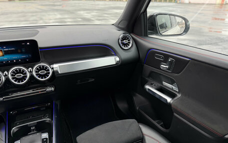 Mercedes-Benz GLB, 2019 год, 3 689 000 рублей, 25 фотография