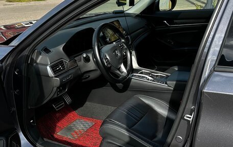 Honda Accord IX рестайлинг, 2018 год, 2 800 000 рублей, 6 фотография
