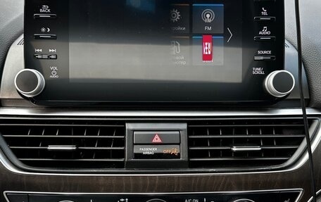 Honda Accord IX рестайлинг, 2018 год, 2 800 000 рублей, 13 фотография