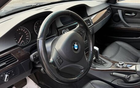 BMW 3 серия, 2011 год, 970 000 рублей, 10 фотография