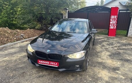 BMW 3 серия, 2013 год, 1 900 000 рублей, 7 фотография