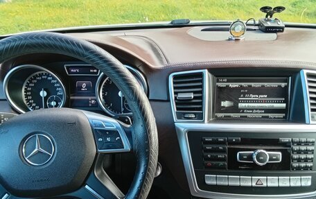 Mercedes-Benz M-Класс, 2012 год, 2 610 000 рублей, 5 фотография