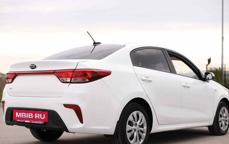 KIA Rio IV, 2018 год, 1 160 700 рублей, 5 фотография