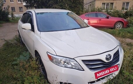 Toyota Camry, 2010 год, 680 000 рублей, 4 фотография