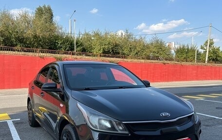 KIA Rio IV, 2017 год, 1 050 000 рублей, 3 фотография