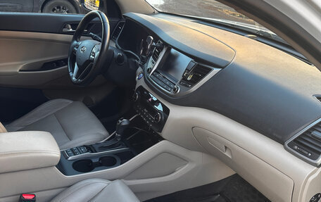 Hyundai Tucson III, 2017 год, 2 100 000 рублей, 11 фотография