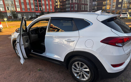 Hyundai Tucson III, 2017 год, 2 100 000 рублей, 22 фотография