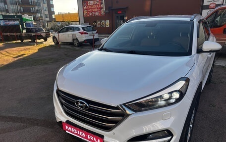 Hyundai Tucson III, 2017 год, 2 100 000 рублей, 24 фотография