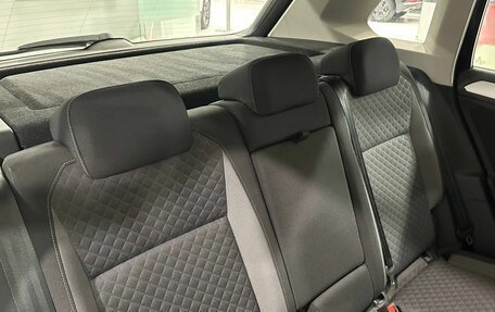 Volkswagen Tiguan II, 2017 год, 2 127 000 рублей, 9 фотография
