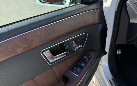 Mercedes-Benz E-Класс, 2015 год, 2 650 000 рублей, 7 фотография