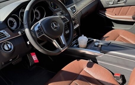 Mercedes-Benz E-Класс, 2015 год, 2 650 000 рублей, 8 фотография