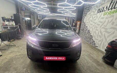 KIA Sorento II рестайлинг, 2014 год, 1 800 000 рублей, 1 фотография